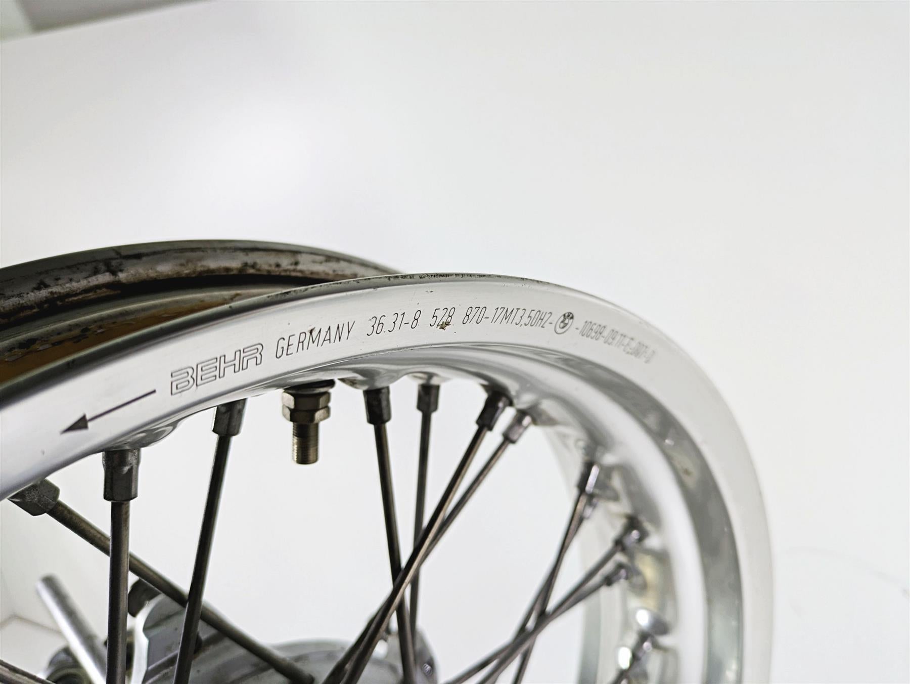 2012 BMW R1200R K27 Behr 17x3.5 Front Wheel Spoke Rim - Read 36318546282 {{ shop.shopifyCountryName }} - Mototech271