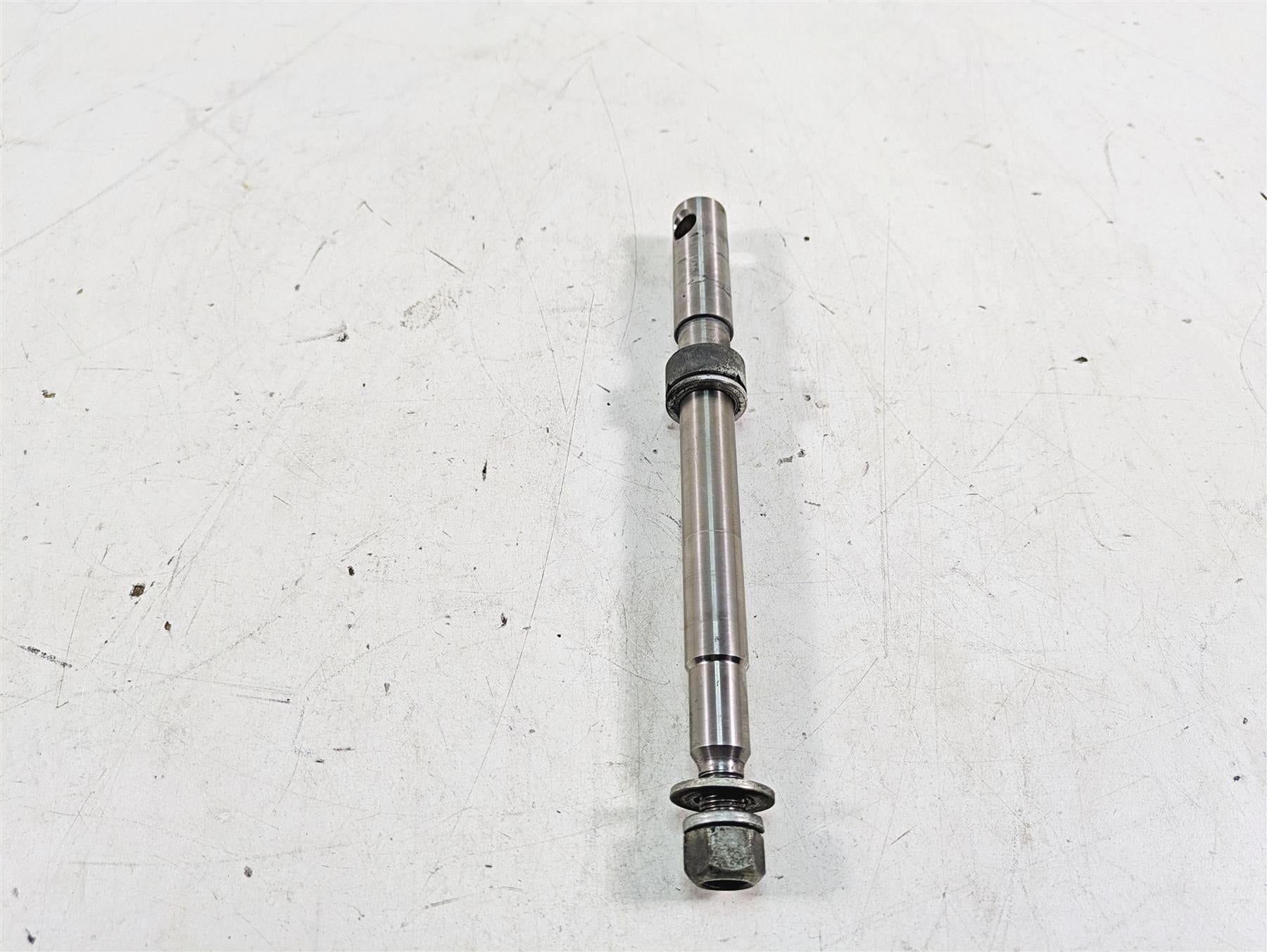 2007 Harley Sportster XL1200 C Front Axle Wheel Spindle 3/4" 43895-00 {{ shop.shopifyCountryName }} - Mototech271