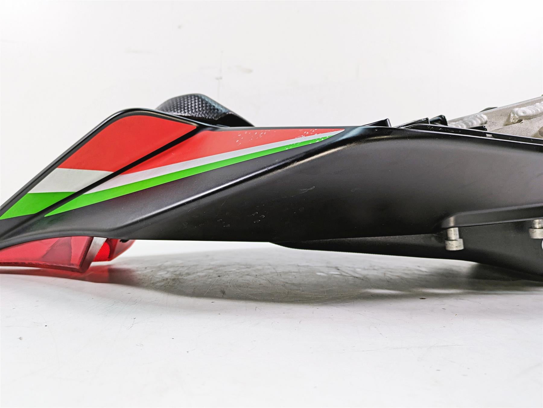 2020 Aprilia Tuono V4 Factory Rear Subframe Assembly With Side Covers 2B003589 {{ shop.shopifyCountryName }} - Mototech271