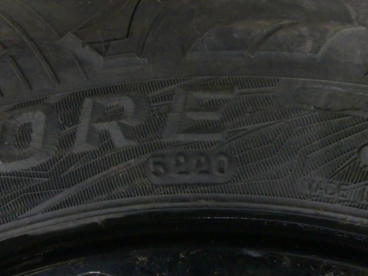 2021 Kawasaki Teryx KRX1000 KRF1000 Rear L Wheel Tire 31X10.00R15 ML3 41009-0817 {{ shop.shopifyCountryName }} - Mototech271