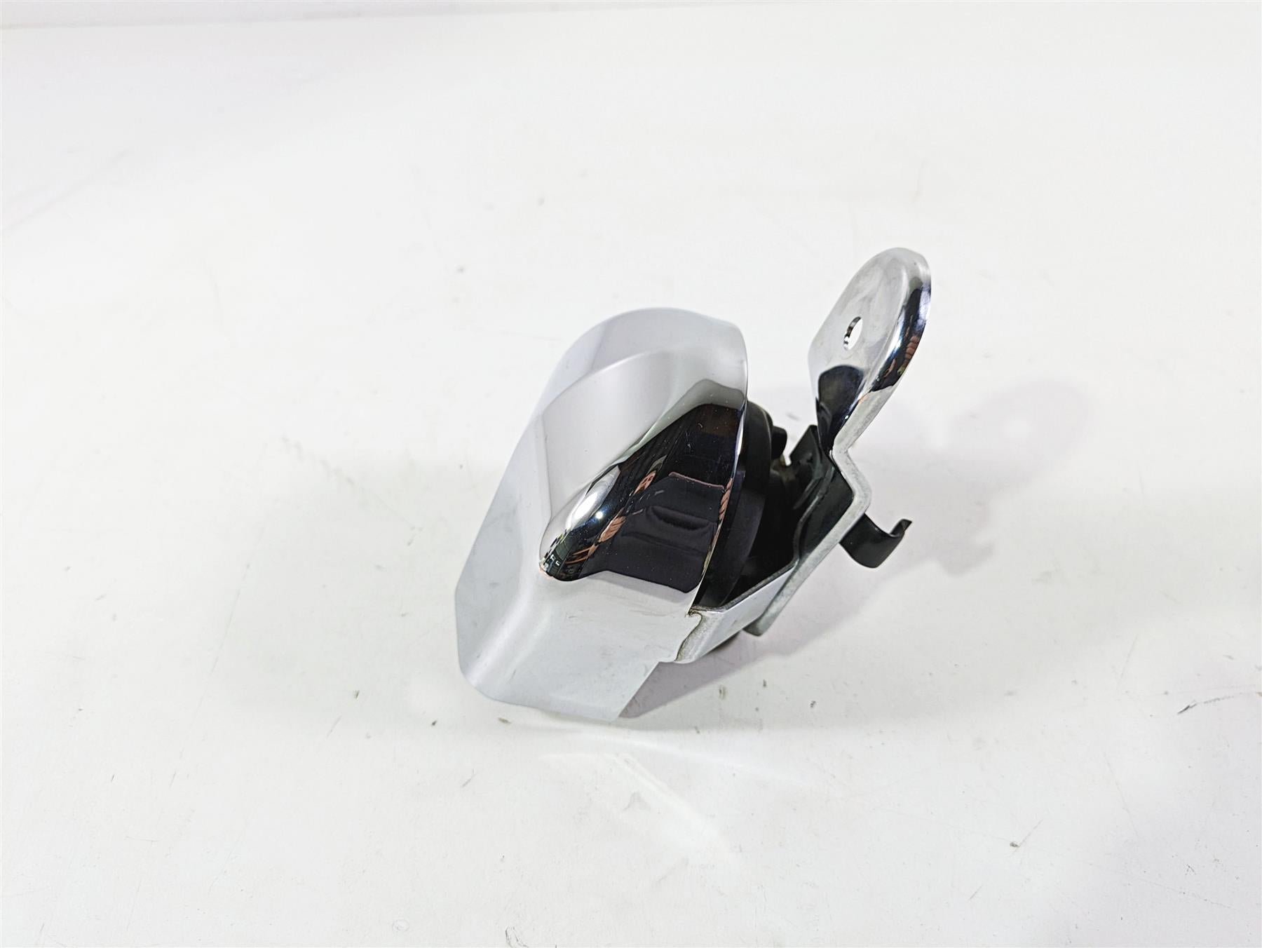 2017 Harley Dyna FXDB Street Bob Horn With Chrome Cover 61300478A {{ shop.shopifyCountryName }} - Mototech271