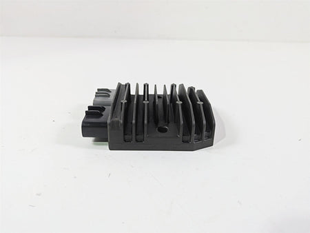 2014 Yamaha YZFR1 R1 RN22 Rectifier Voltage Regulator 1D7-81960-01-00 FH012AA {{ shop.shopifyCountryName }} - Mototech271