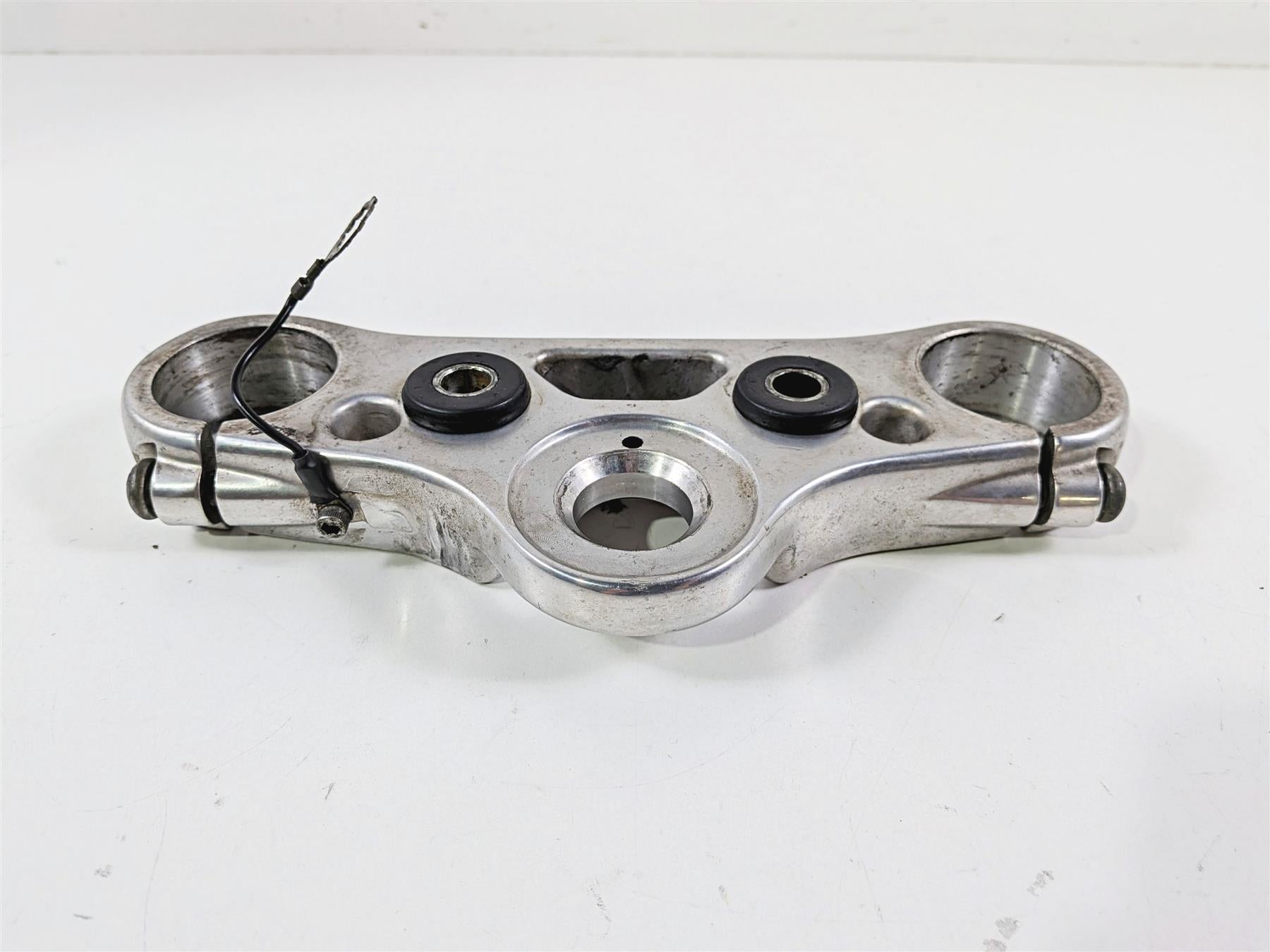 2007 Harley Dyna FXDB Street Bob Upper Triple Tree Steering Clamp 46311-07 {{ shop.shopifyCountryName }} - Mototech271