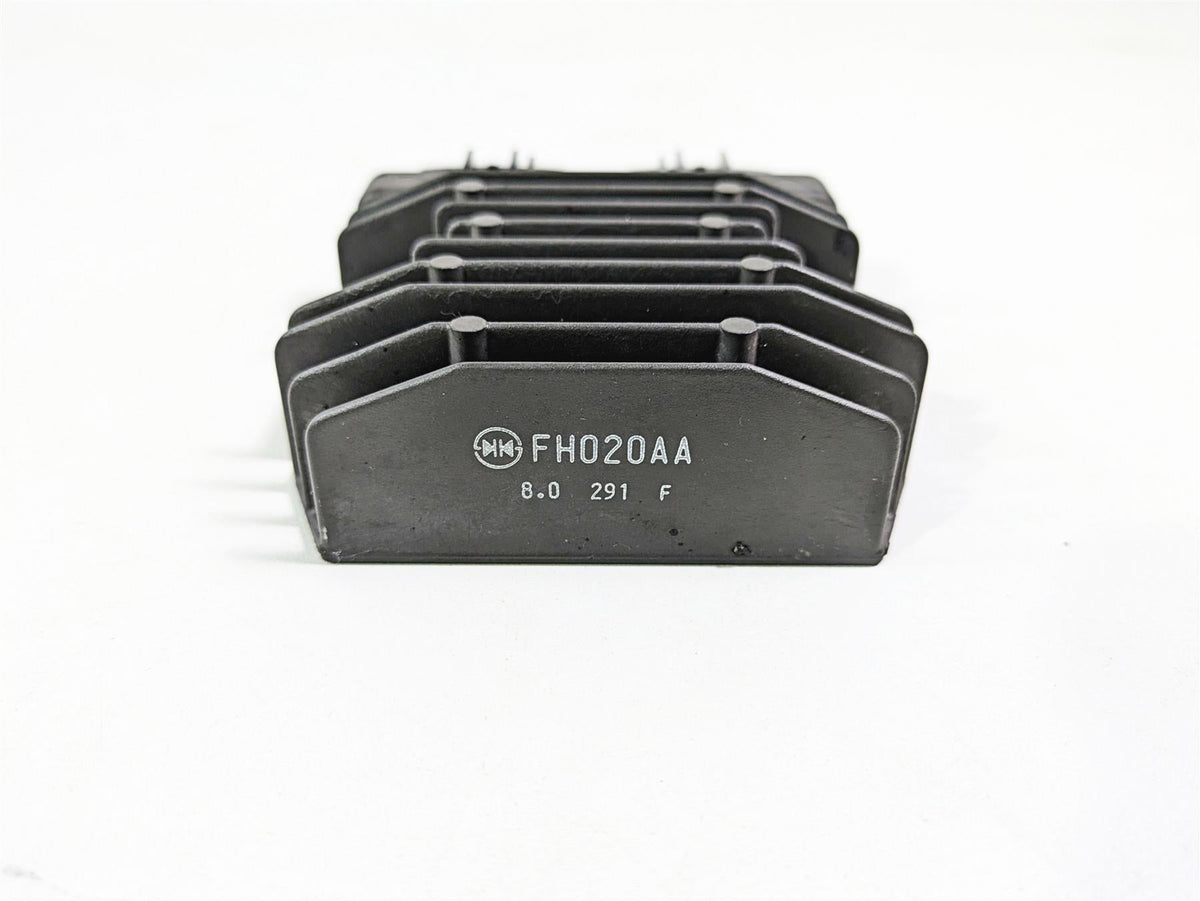 2019 Ducati Supersport 939 S Rectifier Voltage Regulator FH020AA 54040301B {{ shop.shopifyCountryName }} - Mototech271
