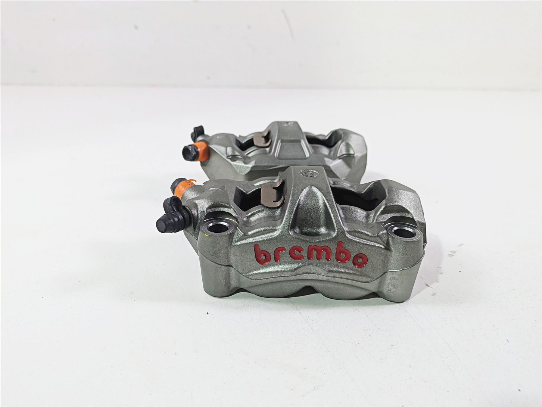 2018 KTM 1290 Super Duke R Brembo Front Brake Caliper Set 100mm 6131301500158 {{ shop.shopifyCountryName }} - Mototech271