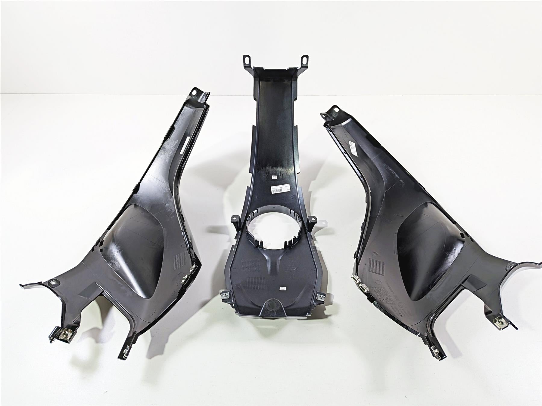 2023 BMW R1250RT RTP K52 Black Tank Upper & Side Cover Fairing Set 46638533558 {{ shop.shopifyCountryName }} - Mototech271