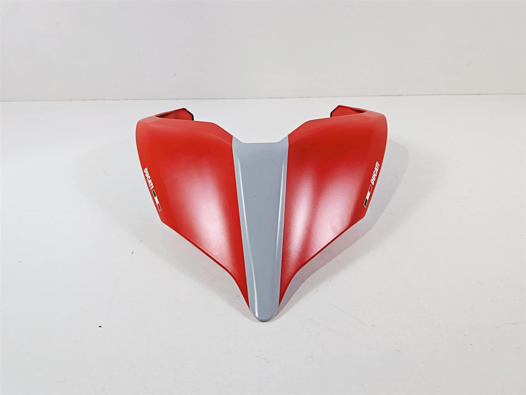 2019 Ducati Panigale V4S V4 S Corse Rear Center Tail Cover Fairing 48212451A {{ shop.shopifyCountryName }} - Mototech271