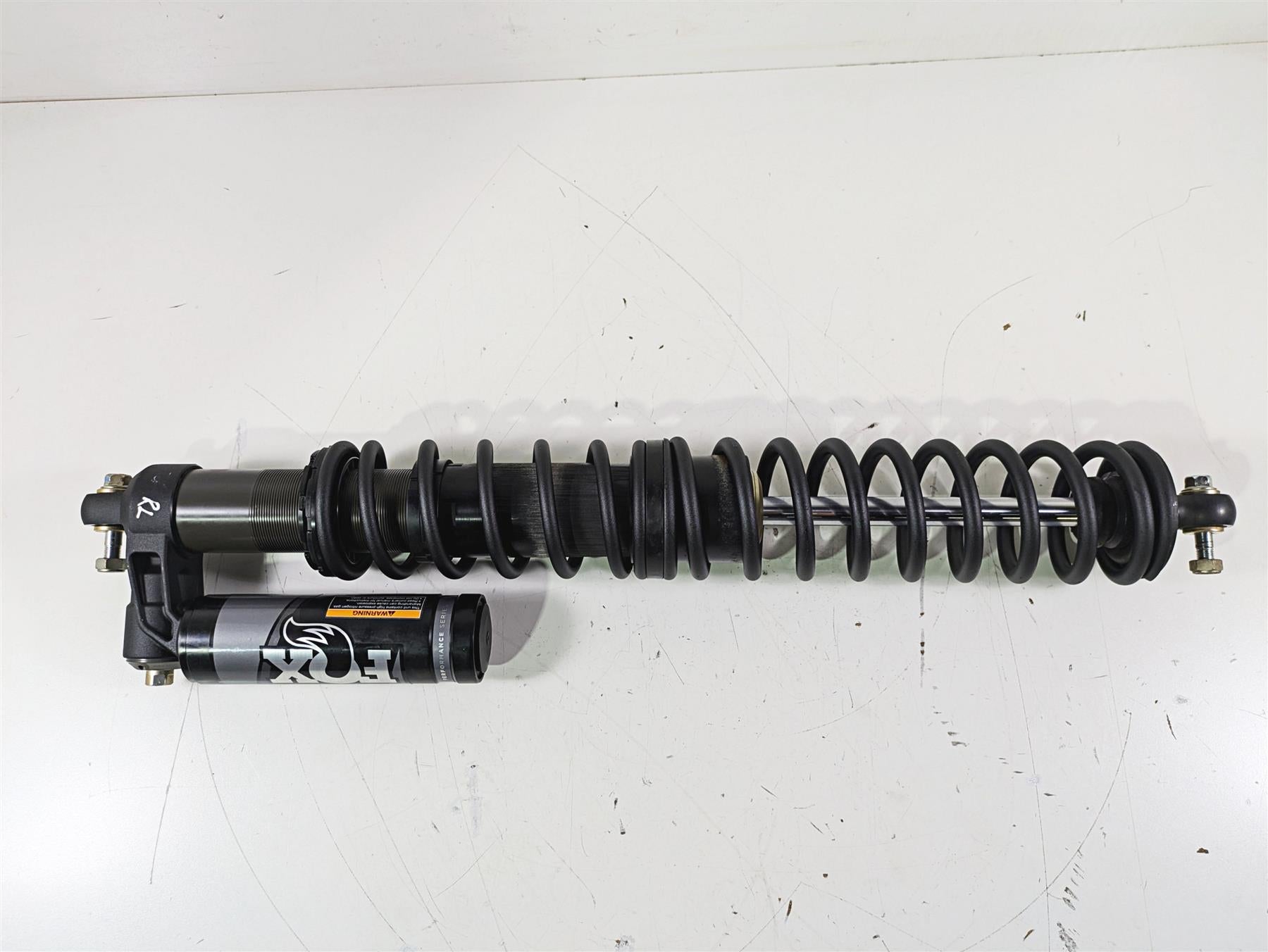 2022 Yamaha YXZ1000 R Fox Left Rear Shock Damper 531miles B5H-F2203-01 {{ shop.shopifyCountryName }} - Mototech271