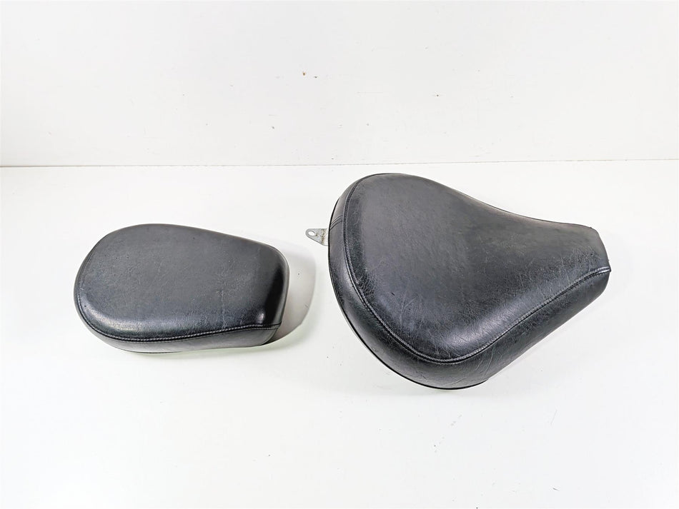 2002 Yamaha XVS650 V-Star Classic Front Rear Seat Saddle Set 5BN-24710 5SC-24750 {{ shop.shopifyCountryName }} - Mototech271
