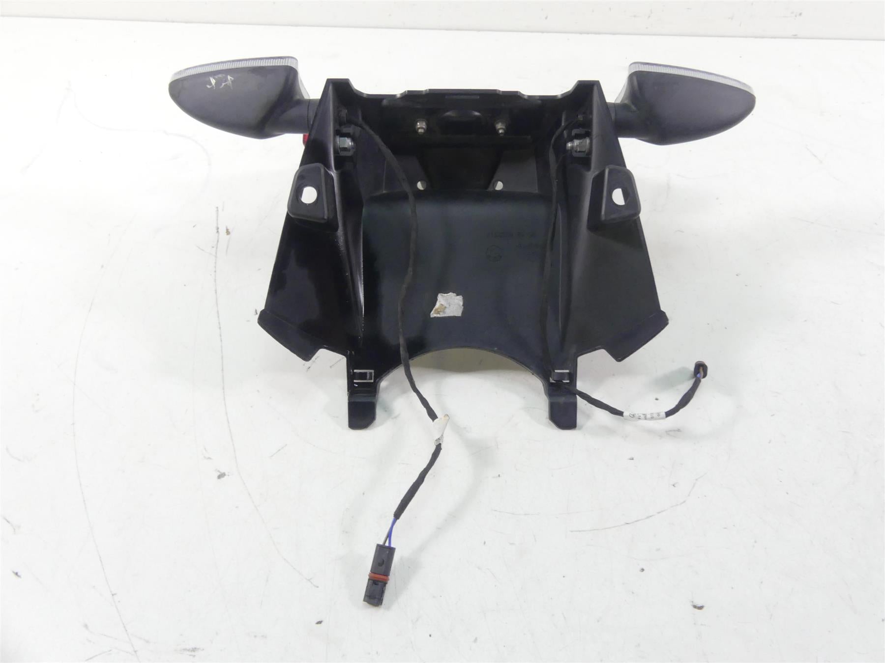 2017 BMW R1200GS GSW K50 Rear Blinker Turn Signal Plate Holder Set 46628532317 {{ shop.shopifyCountryName }} - Mototech271