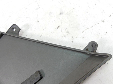 2009 BMW R1200 GS K25 Left Between Leg Side Cover Fairing 46637693433 {{ shop.shopifyCountryName }} - Mototech271