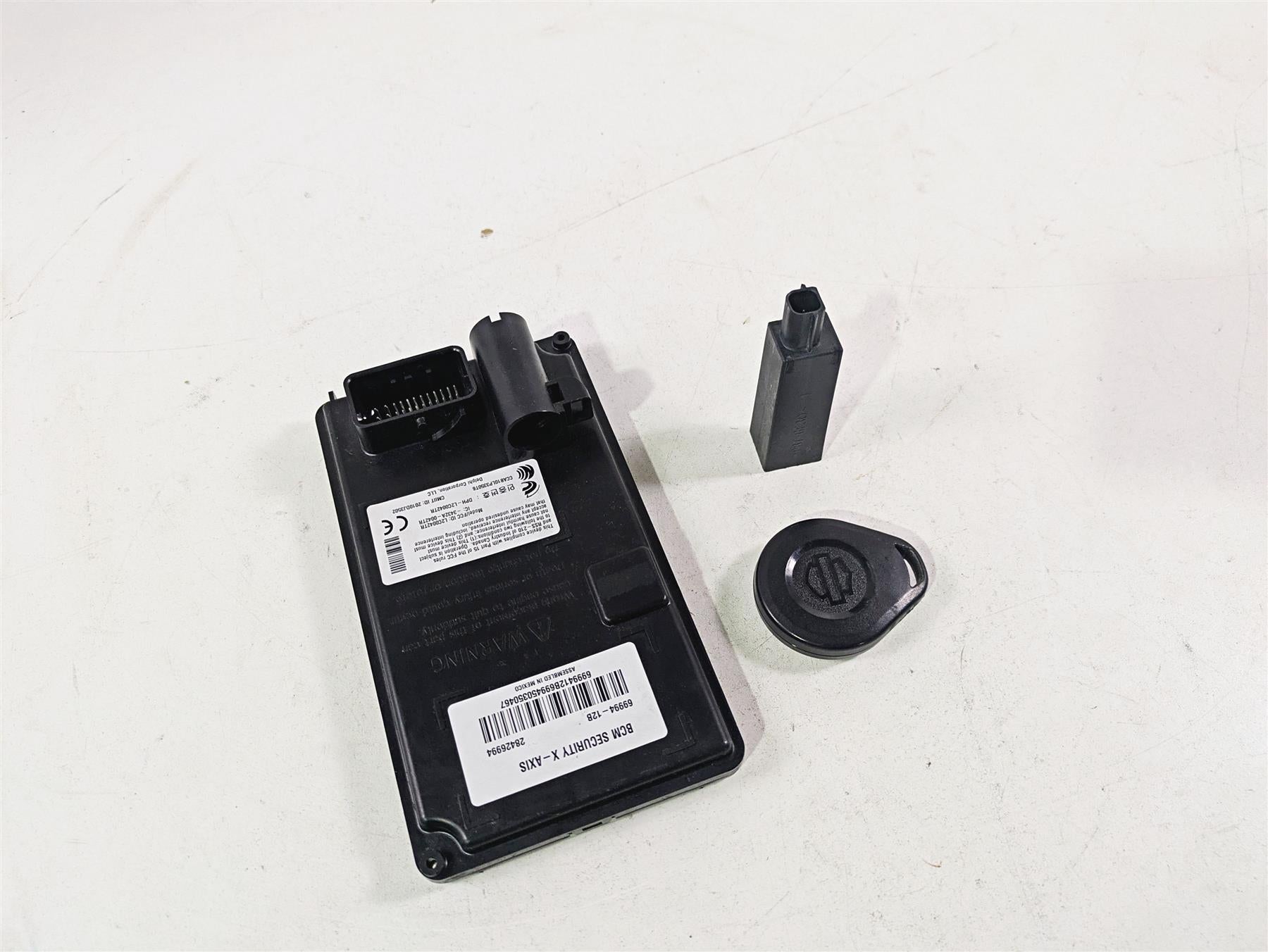 2015 Harley Touring FLHTKL Electra Glide Bcm Security Control Module 69994-12B {{ shop.shopifyCountryName }} - Mototech271