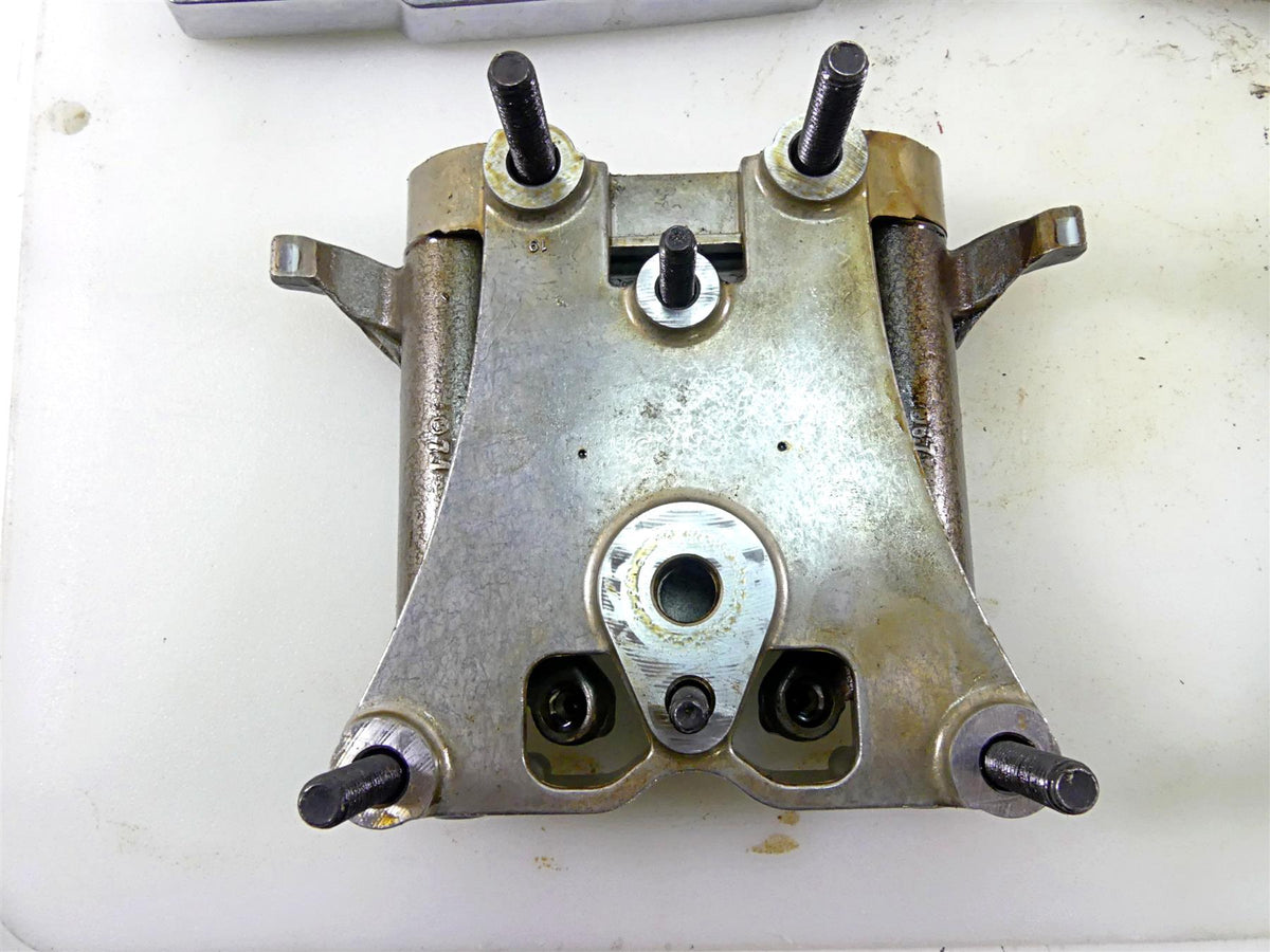 2007 Harley Touring FLHRC Road King Valve Cover Rocker Arms Set 17571-99 {{ shop.shopifyCountryName }} - Mototech271
