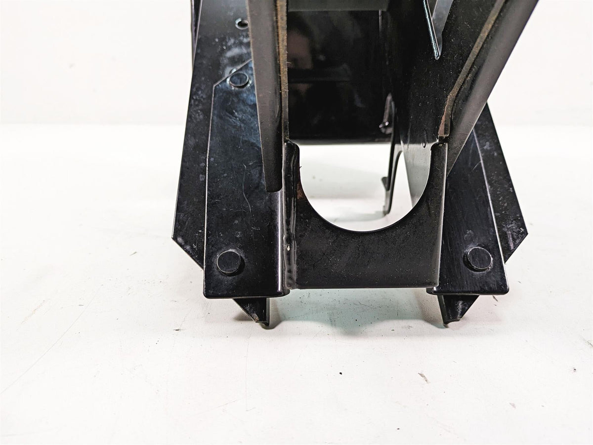 2011 Harley Touring FLTRU Road Glide Front Fairing Mount Holder Bracket 58530-10 {{ shop.shopifyCountryName }} - Mototech271