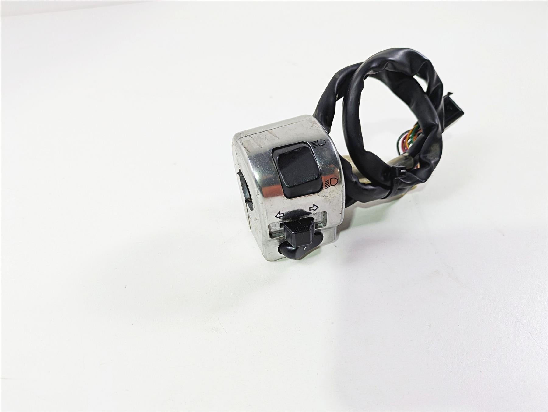 2008 Kawasaki VN1600 Vulcan Nomad Left Hand Blinker Control Switch 46091-0018 {{ shop.shopifyCountryName }} - Mototech271