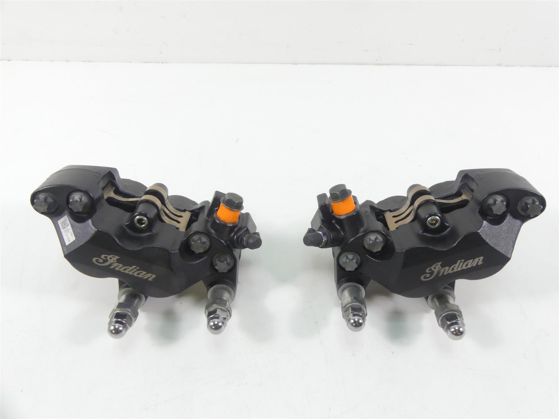 2016 Indian Chieftain Dark Horse Front Brake Caliper Set 1912390 1912391 {{ shop.shopifyCountryName }} - Mototech271