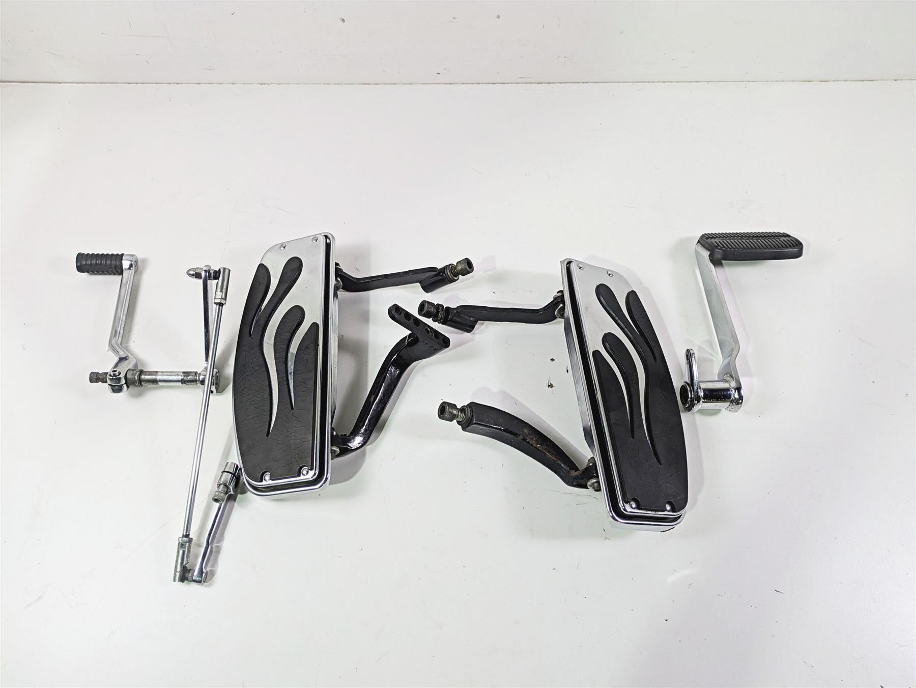 1998 Harley Touring FLHRCI Road King Floorboards Brake Pedal & Shifter 50621-79A