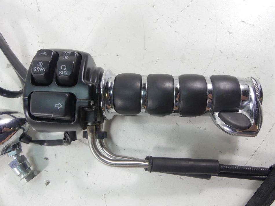 2014 Harley FXDL Dyna Low Rider Right Hand Control Switch & Blinker 72944-12 {{ shop.shopifyCountryName }} - Mototech271