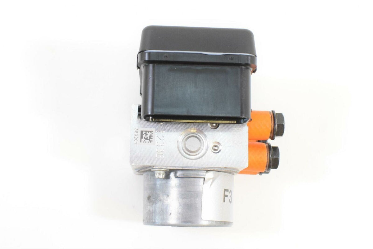 2015 MV Agusta F3 800 EAS Abs Brake Pump Module 8000B9136 {{ shop.shopifyCountryName }} - Mototech271