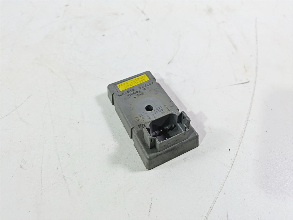 1996 Harley Touring FLHTCUI Electra Glide Tsm Turn Signal Flash Module 68540-96 {{ shop.shopifyCountryName }} - Mototech271
