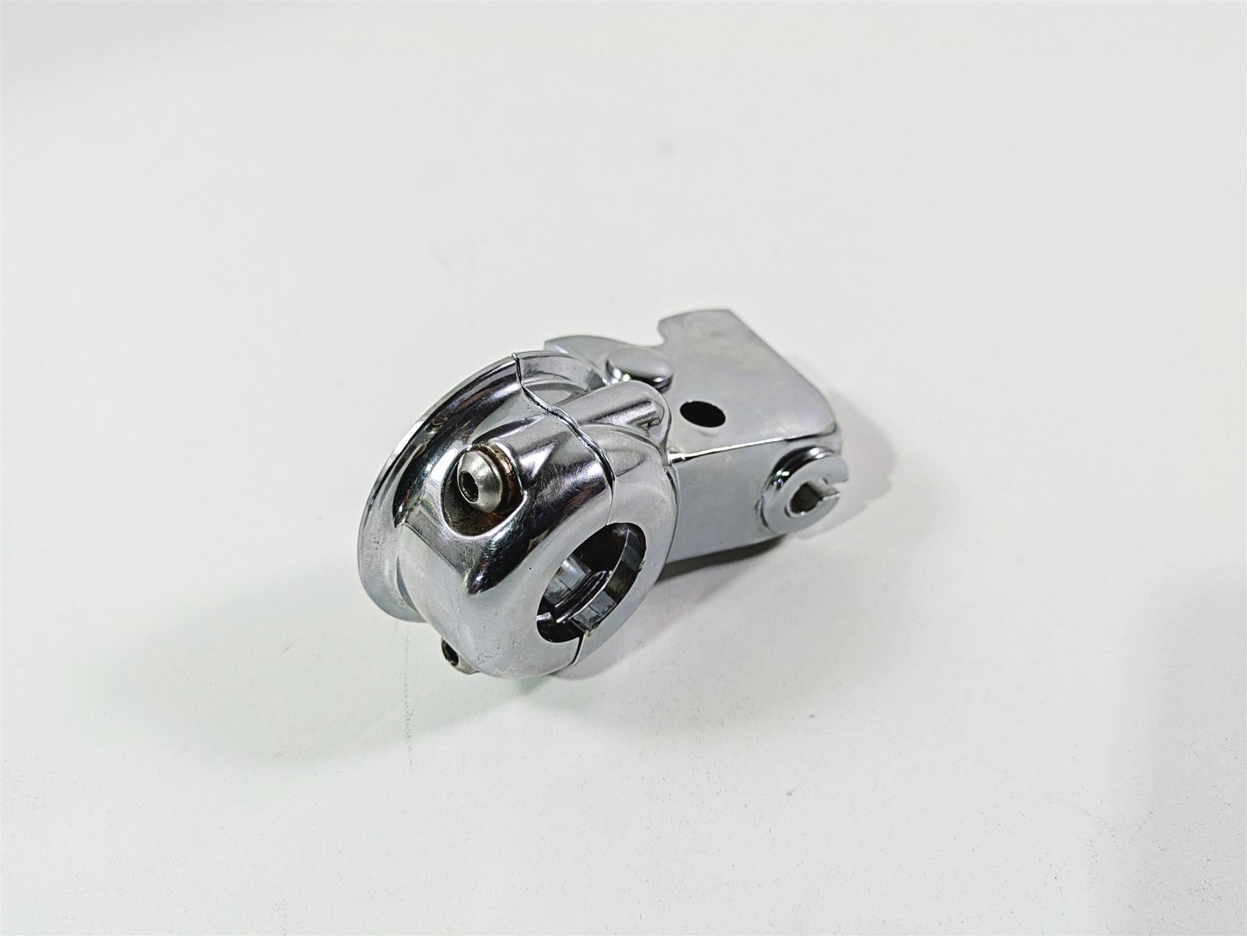 2004 Big Dog Chopper Harley Davidson Chrome Clutch Perch {{ shop.shopifyCountryName }} - Mototech271