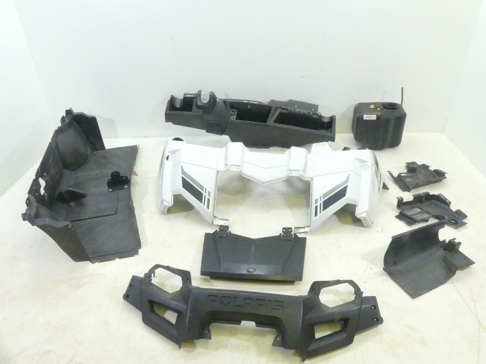 2012 Polaris Ranger 800XP Fuel Tank & Body Fairing Cover Cowl Set - Read 2521198