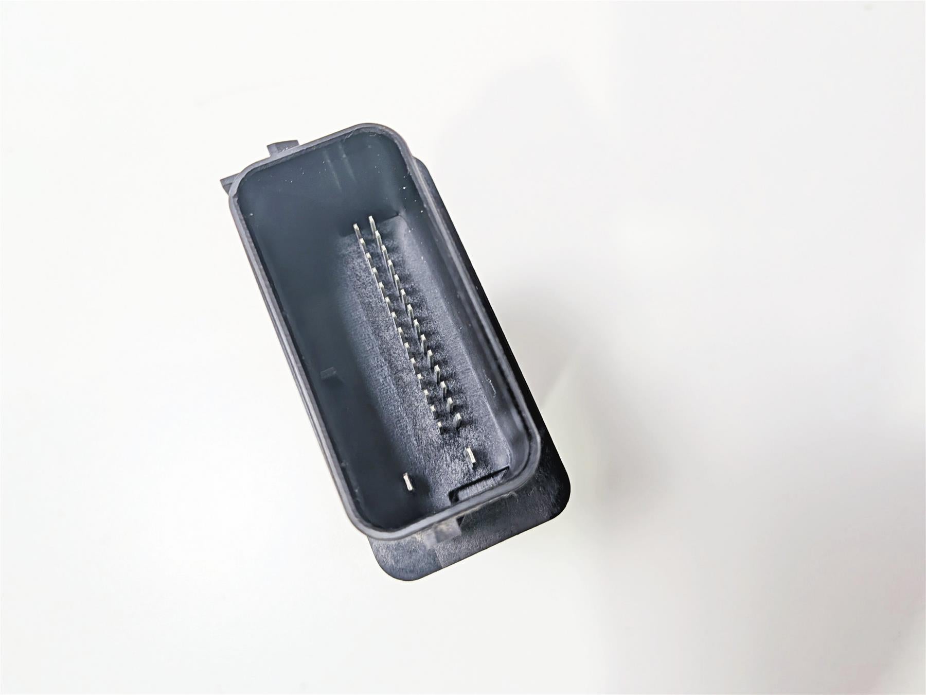 2016 BMW R1200RT RT RTW K52 General Control Module "Light" 61358546488 {{ shop.shopifyCountryName }} - Mototech271