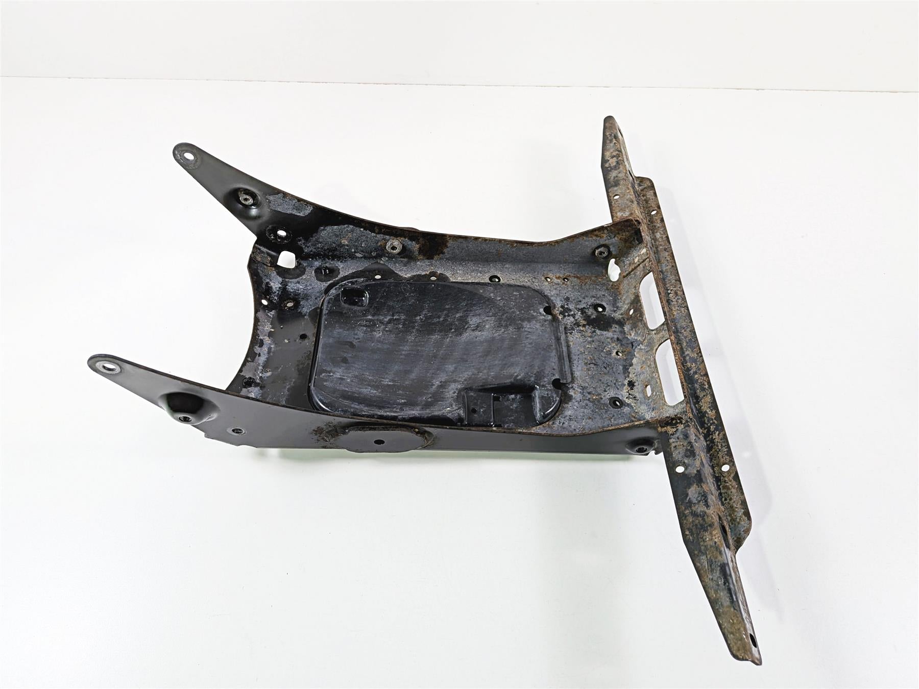2016 Victory Cross Country Rear Metal Fender Support Holder Carrier Set 1017822 {{ shop.shopifyCountryName }} - Mototech271