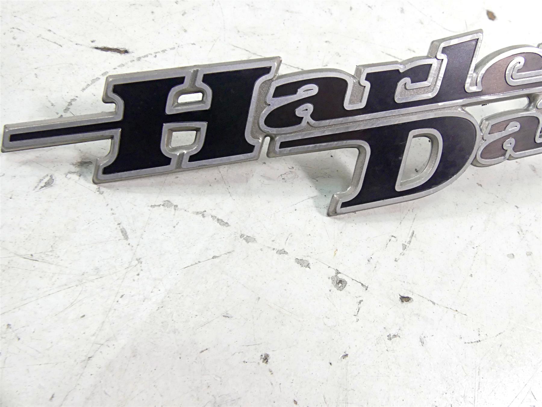 2015 Harley Touring FLHXS Street Glide Fuel Gas Tank Emblems 62435-11 62437-11 {{ shop.shopifyCountryName }} - Mototech271