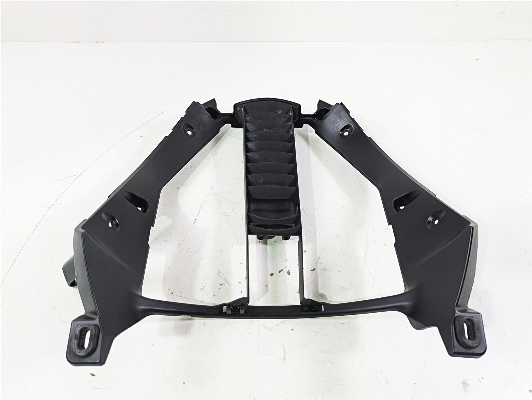 2015 BMW K1600 GT K48 Radiator Center Cover Shroud Plastic 17117726602 {{ shop.shopifyCountryName }} - Mototech271