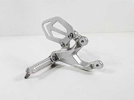 2017 BMW S1000RR K46 Right Rider Driver Foot Peg Rest & Heal Guard 46717728308 {{ shop.shopifyCountryName }} - Mototech271