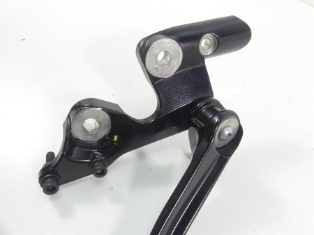 2018 Harley Softail FXFB Fat Bob Right Rider Footpeg & Brake Pedal Set 50500746 {{ shop.shopifyCountryName }} - Mototech271