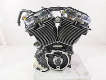 Load image into Gallery viewer, 2021 Harley Touring FLTRX Road Glide Engine Motor 107ci M8 - Read 16200659
