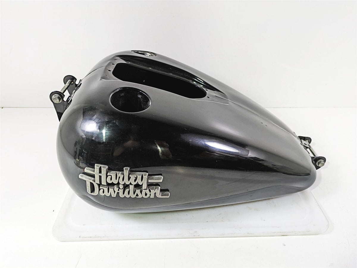 2017 Harley Dyna FXDB Street Bob Fuel Gas Tank Vivid Black - NO DENTS 61000707 {{ shop.shopifyCountryName }} - Mototech271