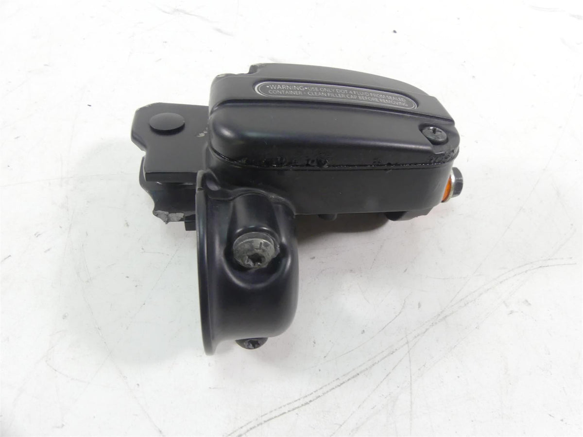 2013 Harley VRSCF Muscle V-Rod Clutch Master Cylinder 11/16" - Read 38744-09B {{ shop.shopifyCountryName }} - Mototech271