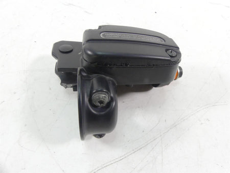2013 Harley VRSCF Muscle V-Rod Clutch Master Cylinder 11/16" - Read 38744-09B {{ shop.shopifyCountryName }} - Mototech271