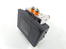 Load image into Gallery viewer, 2014 BMW R1200GS K50 Abs Brake Pump Unit Pressure Module 34518561705 34518566956
