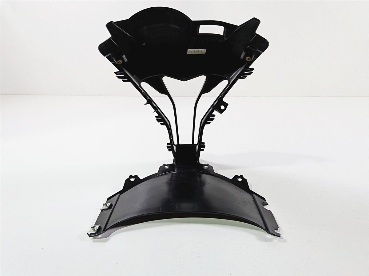 2017 BMW S1000RR K46 Front Center Air Duct Cover With 2 Broke Tabs 46638540845 {{ shop.shopifyCountryName }} - Mototech271
