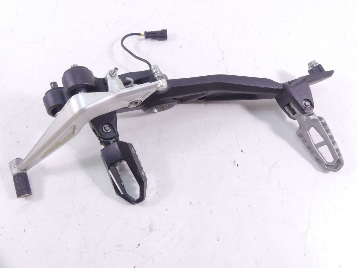 2016 Ducati Hypermotard 939SP Right Foot Peg Bracket + Brake Pedal 82412101CA {{ shop.shopifyCountryName }} - Mototech271