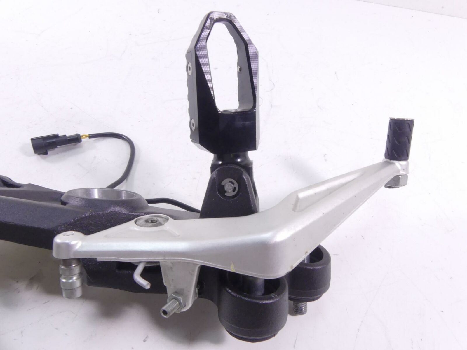 2016 Ducati Hypermotard 939SP Right Foot Peg Bracket + Brake Pedal 82412101CA {{ shop.shopifyCountryName }} - Mototech271