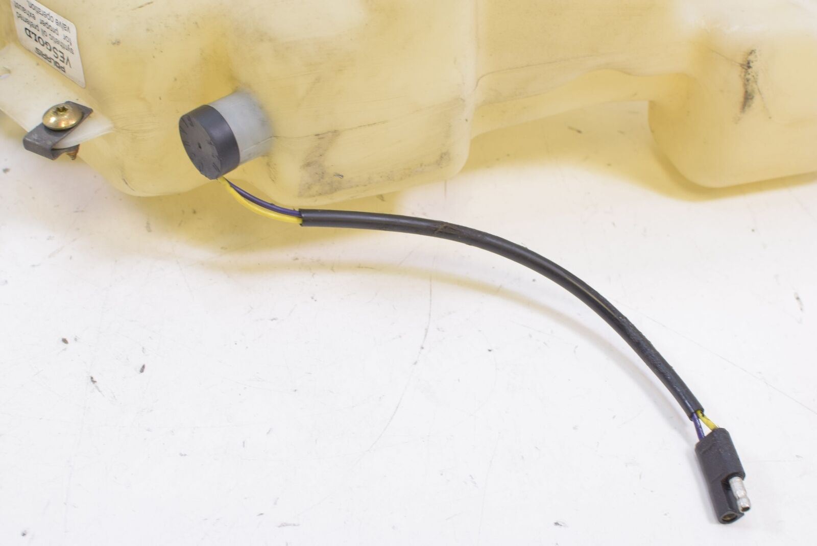 2010 Polaris Dragon RMK 800 S10PG8ESA Oil Tank Reservoir 2520650 {{ shop.shopifyCountryName }} - Mototech271