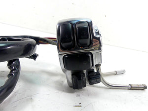 2006 Harley Touring FLHTCU SE E-Glide Right Hand Cruise Control Switch 71589-96B | Mototech271