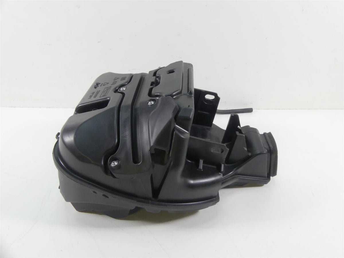2015 Triumph 1050 Speed Triple R Air Box Cleaner Breather Filter T2206600 {{ shop.shopifyCountryName }} - Mototech271