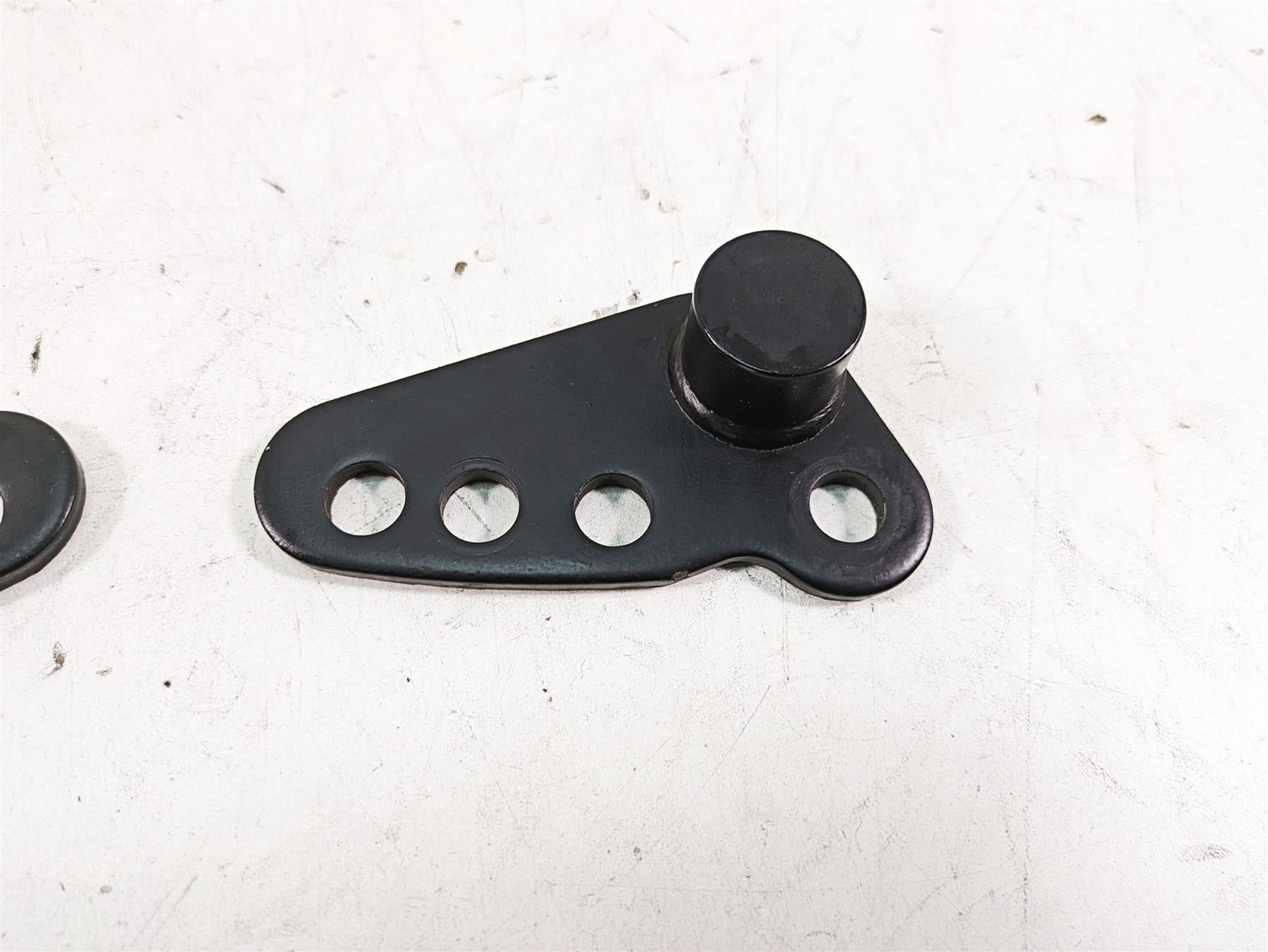2010 Harley Touring FLHTCU Electra Glide Rear Adjustable 1-3" Lowering Link Kit {{ shop.shopifyCountryName }} - Mototech271