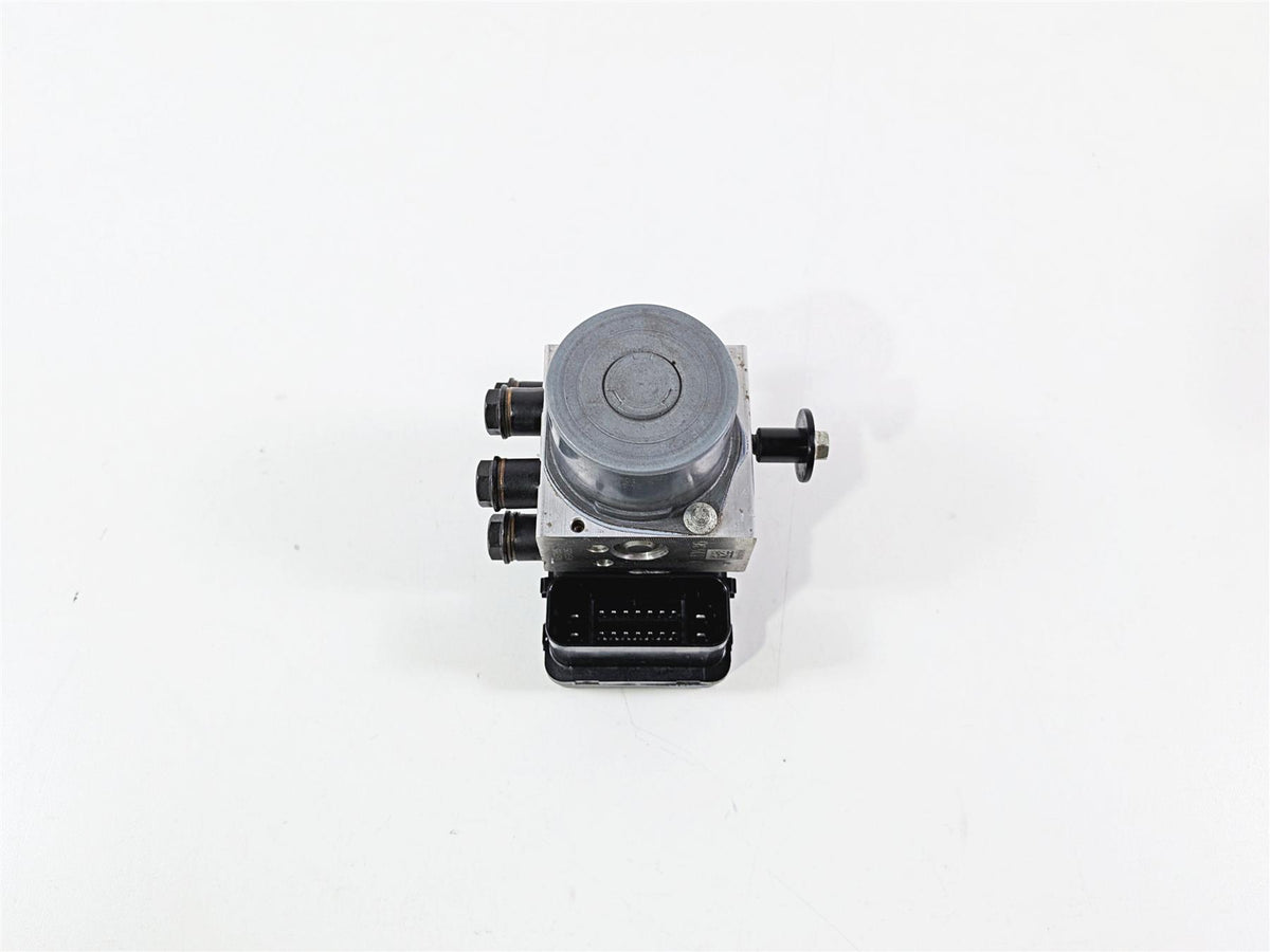 2015 Ducati Diavel Dark Abs Brake Pump Module 54240491A-Mototech271