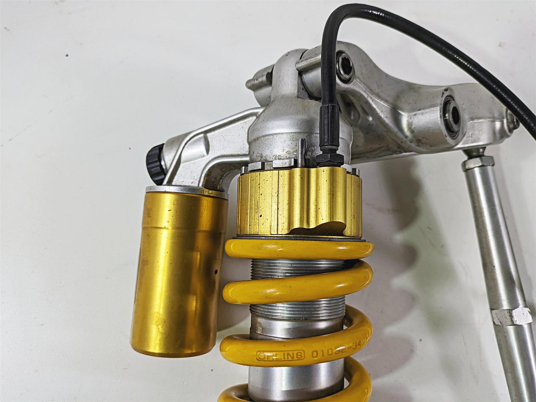 2009 Ducati Multistrada 1100 S Ohlins Rear Shock Damper Linkage Set 36520631A {{ shop.shopifyCountryName }} - Mototech271
