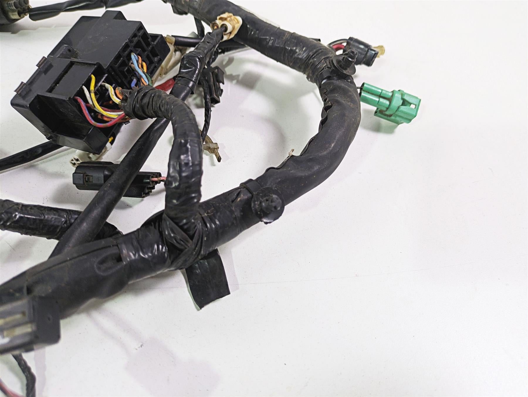 2006 Suzuki GSXR1000 K6 Main Wiring Harness Loom - No Cuts 36610-41G30 {{ shop.shopifyCountryName }} - Mototech271