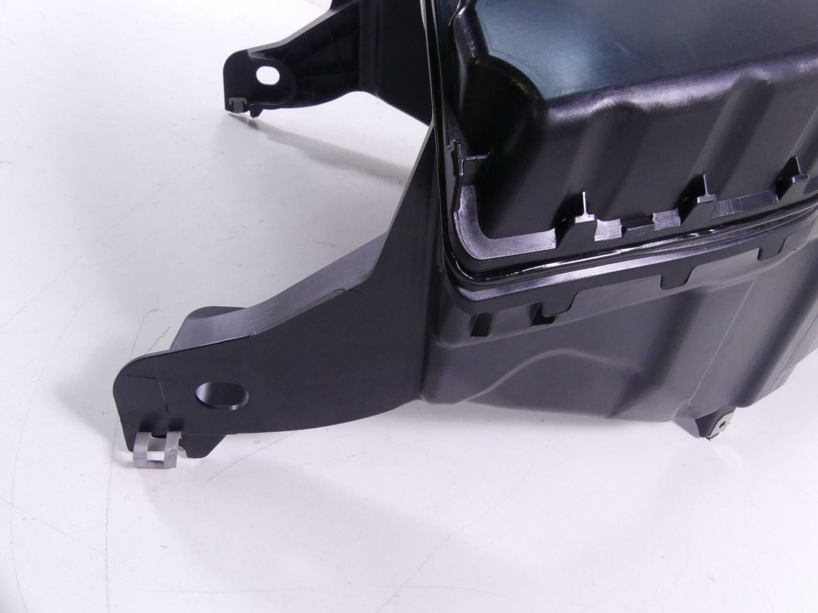 2020 BMW F900 R F900R K83 Gas Petrol Fuel Tank Reservoir 8567870 {{ shop.shopifyCountryName }} - Mototech271