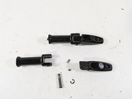 2018 Harley Softail FXFBS Fat Bob Passenger Livewire Footpeg Set - Read 50500762 {{ shop.shopifyCountryName }} - Mototech271