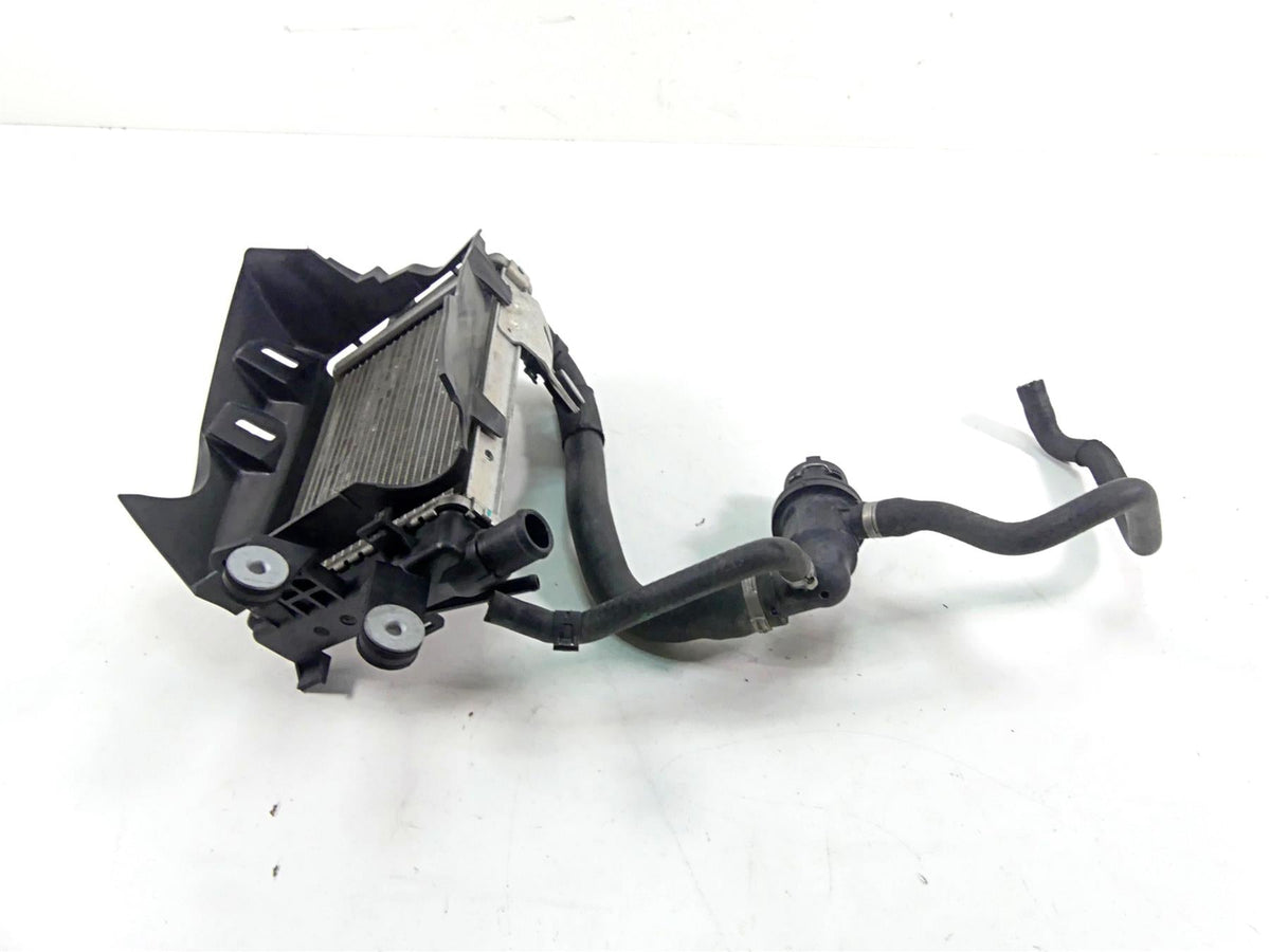 2014 BMW R1200GS K50 Left Radiator + Thermostat Fan Cover Set 17118523116 {{ shop.shopifyCountryName }} - Mototech271